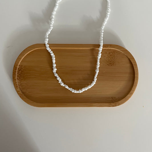 Simple white necklace